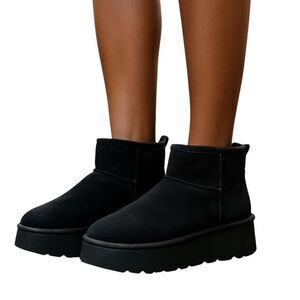 Charlotte Russe Black Faux Suede Platform Bootie Slip On Size 8